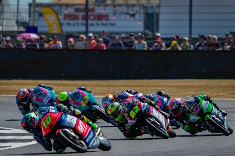 Mundial de Motovelocidade: Piloto Brasileiro é destaque na Moto 3